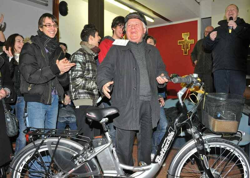 galli  12 