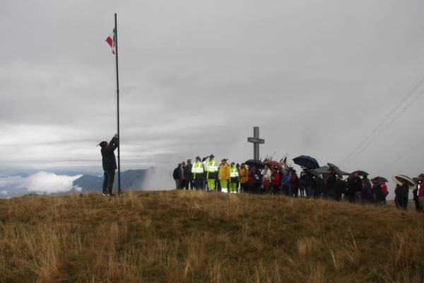 Gli alpini alla Forcora (inserita in galleria)