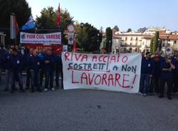 Gli operai della Riva protestano a Varese (inserita in galleria)