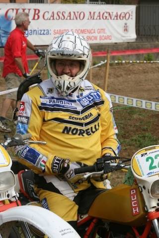 Green Pistons (inserita in galleria)