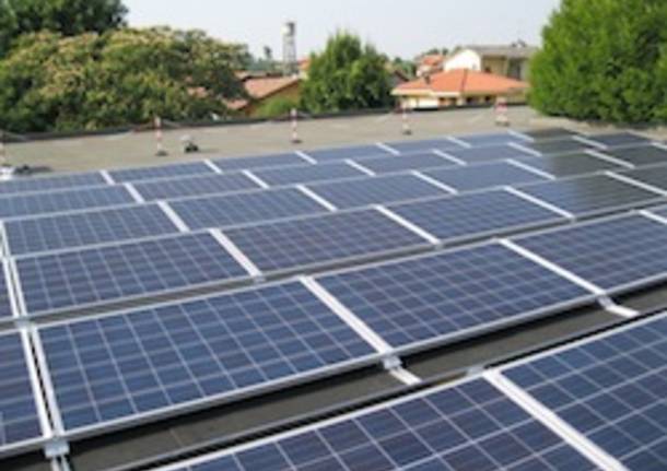 impianto fotovoltaico pannelli solari asilo cairate