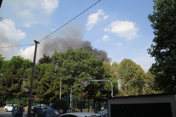 Incendio al tiro a segno olgiate olona (inserita in galleria)