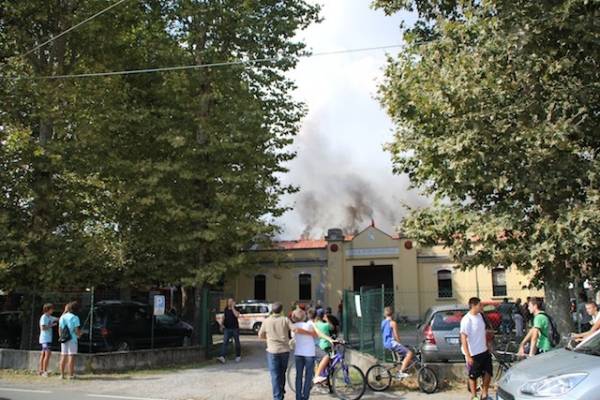 Incendio al tiro a segno olgiate olona (inserita in galleria)