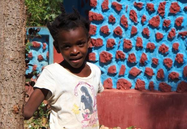 La scuola di Bourra (inserita in galleria)