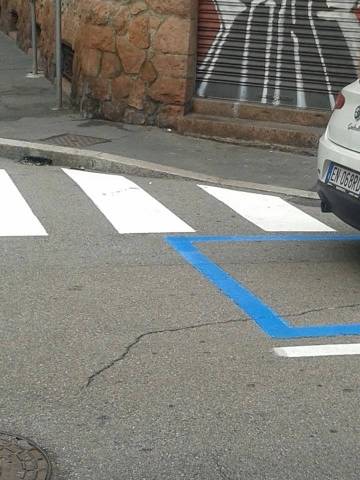 Strani parcheggi (inserita in galleria)
