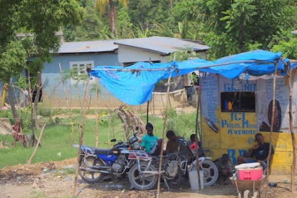 Verso Mare Rouge (inserita in galleria)