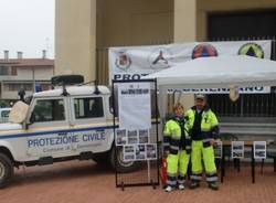 Autunno in piazza a Gerenzano (inserita in galleria)