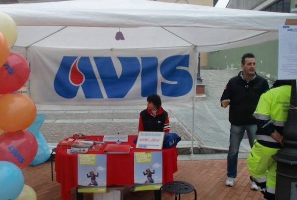 Autunno in piazza a Gerenzano (inserita in galleria)