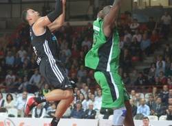 Cimberio-Villeurbanne Lyon 78-85 (inserita in galleria)