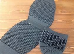 Nella bottega del calzolaio (inserita in galleria)