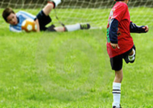 bambini calcio apertura