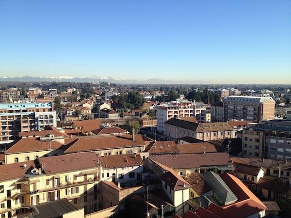 Gallarate vista dall'alto, dal campanile della Basilica (inserita in galleria)