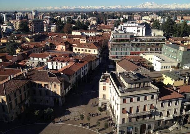 Gallarate vista dall'alto, dal campanile della Basilica (inserita in galleria)