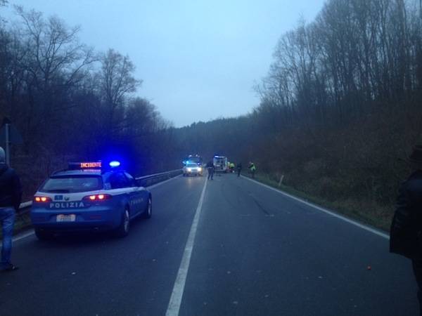 Grevissimo incidente sulla provincia, all'altezza di Lozza  (inserita in galleria)
