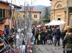 Il mercatino della Rasa, un successo garantito (inserita in galleria)