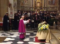 Le reliquie del beato Karol Wojtyla nella basilica di San Vittore (inserita in galleria)