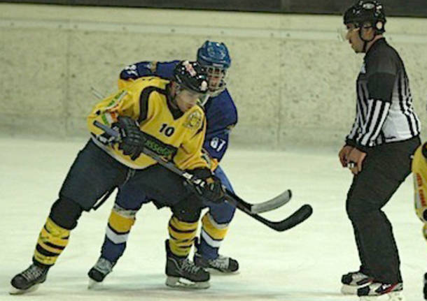 michael mazzacane hockey su ghiaccio mastini suisse gas