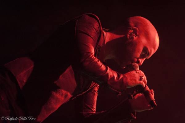 Negramaro in concerto al PalaOlimpico di Torino (inserita in galleria)