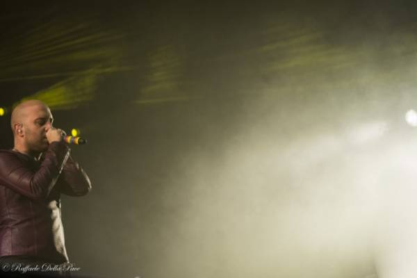 Negramaro in concerto al PalaOlimpico di Torino (inserita in galleria)