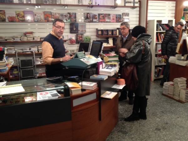 Riapre la libreria Boragno (inserita in galleria)