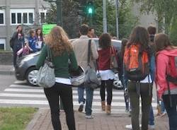 studenti scuola ingresso prima