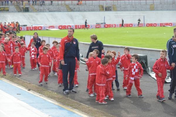 Varese - JuveStabia - I bambini (inserita in galleria)