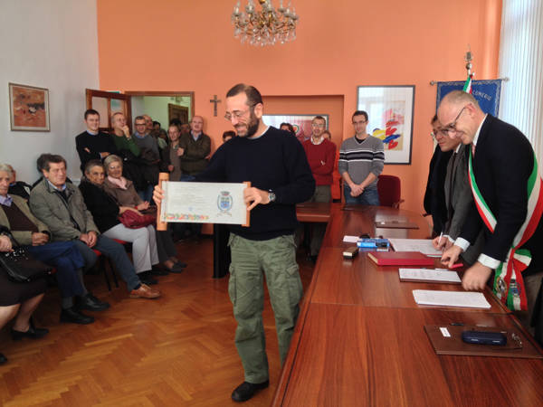 Vittorio Cosma riceve la cittadinanza onoraria di Comerio (inserita in galleria)