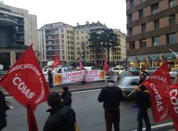 Corteo dei sindacati di base a Gallarate (inserita in galleria)