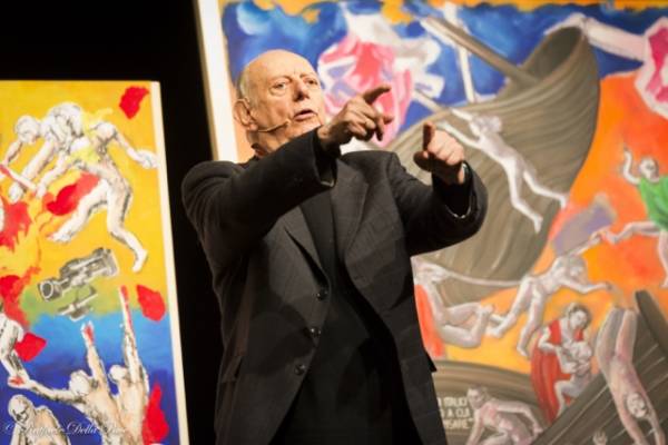 Dario Fo al Teatro di Varese (inserita in galleria)