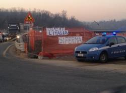 Forconi: protesta a oltranza al Ponte di Vedano (inserita in galleria)