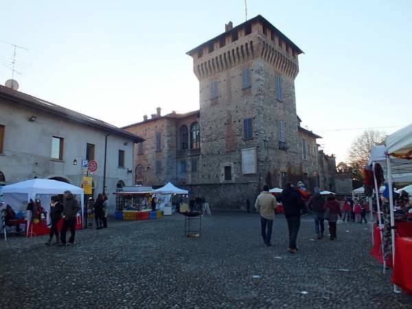 I mercatini di Natale a Somma Lombardo (inserita in galleria)