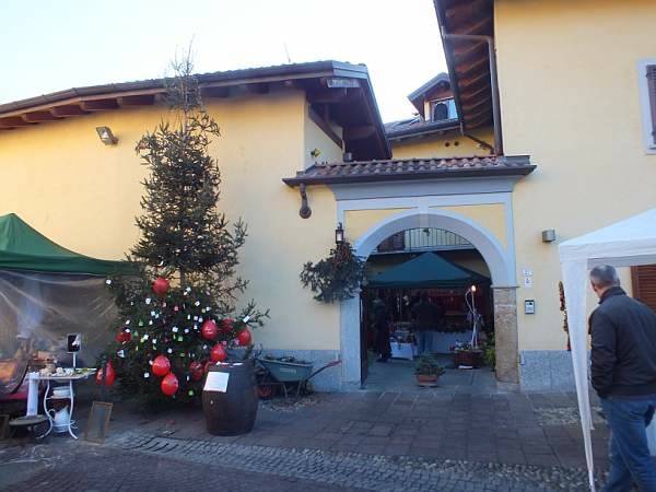 I mercatini di Natale a Somma Lombardo (inserita in galleria)