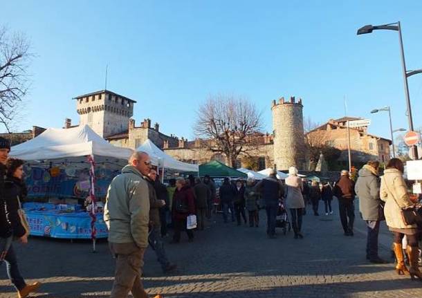 I mercatini di Natale a Somma Lombardo (inserita in galleria)