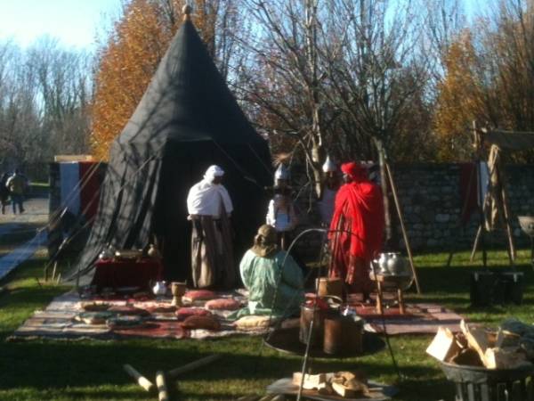 Il Chiostro di Voltorre anima del commercio (inserita in galleria)