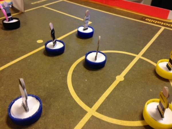Il subbuteo coi tappi (inserita in galleria)
