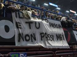 Laura Pausini in concerto al Mediolanum Forum  (inserita in galleria)