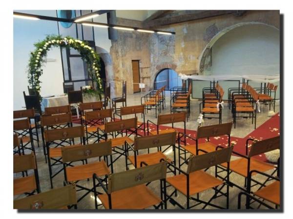 Matrimonio nell'ex chiesa di San Giulio (inserita in galleria)