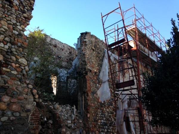 Nuovo crollo al Castello di Belforte (inserita in galleria)