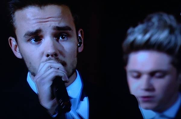 One Direction alla finale di XFactor (inserita in galleria)