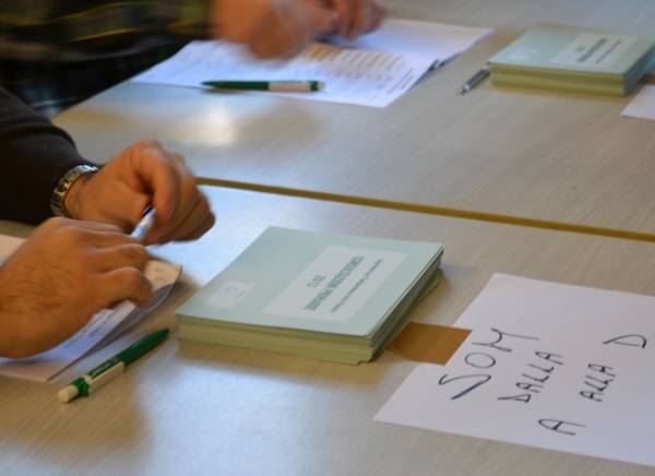 Roberto Maroni alle primarie della Lega (inserita in galleria)