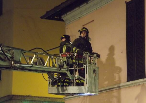 Vigili del Fuoco in via Venegoni: 21/01/14