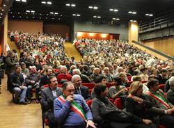 Kyenge a Saronno, teatro pieno (inserita in galleria)