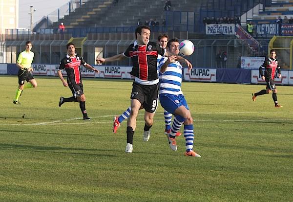 Pro Patria - Pro Vercelli finisce 0-0 (inserita in galleria)