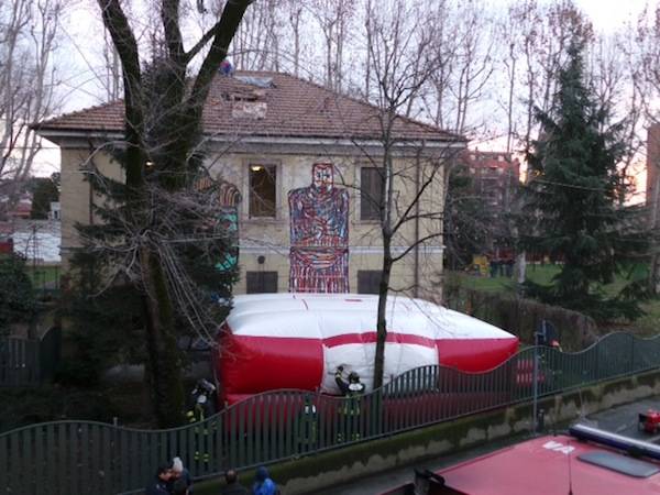 Sgomberato a Saronno l'ex macello (inserita in galleria)