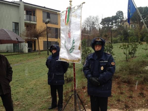 Giorno del ricordo a Varese (inserita in galleria)