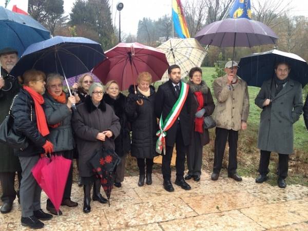 Giorno del ricordo a Varese (inserita in galleria)