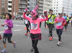 I costumi della maratona di Tokio (inserita in galleria)