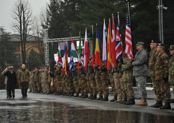 I militari della Nato celebrati in caserma (inserita in galleria)