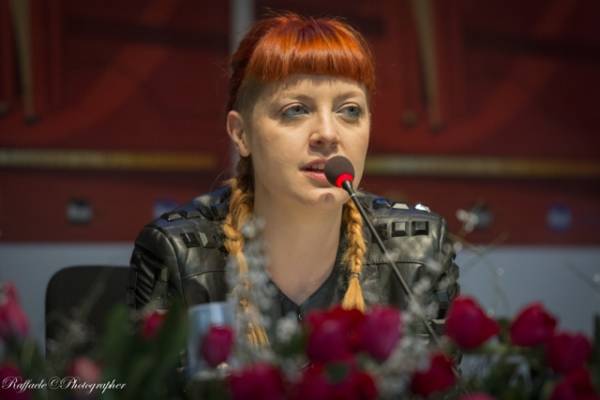 Noemi, Sanremo 2014 (inserita in galleria)