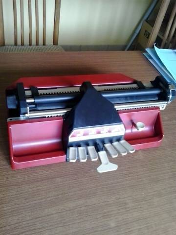 Scrivere in Braille (inserita in galleria)